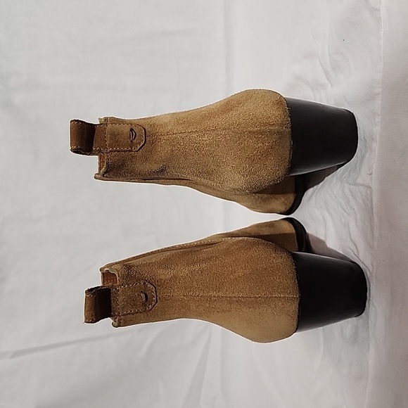 M. GEMI Tan Suede Ankle Boots, size 38½ - Picture 5 of 8